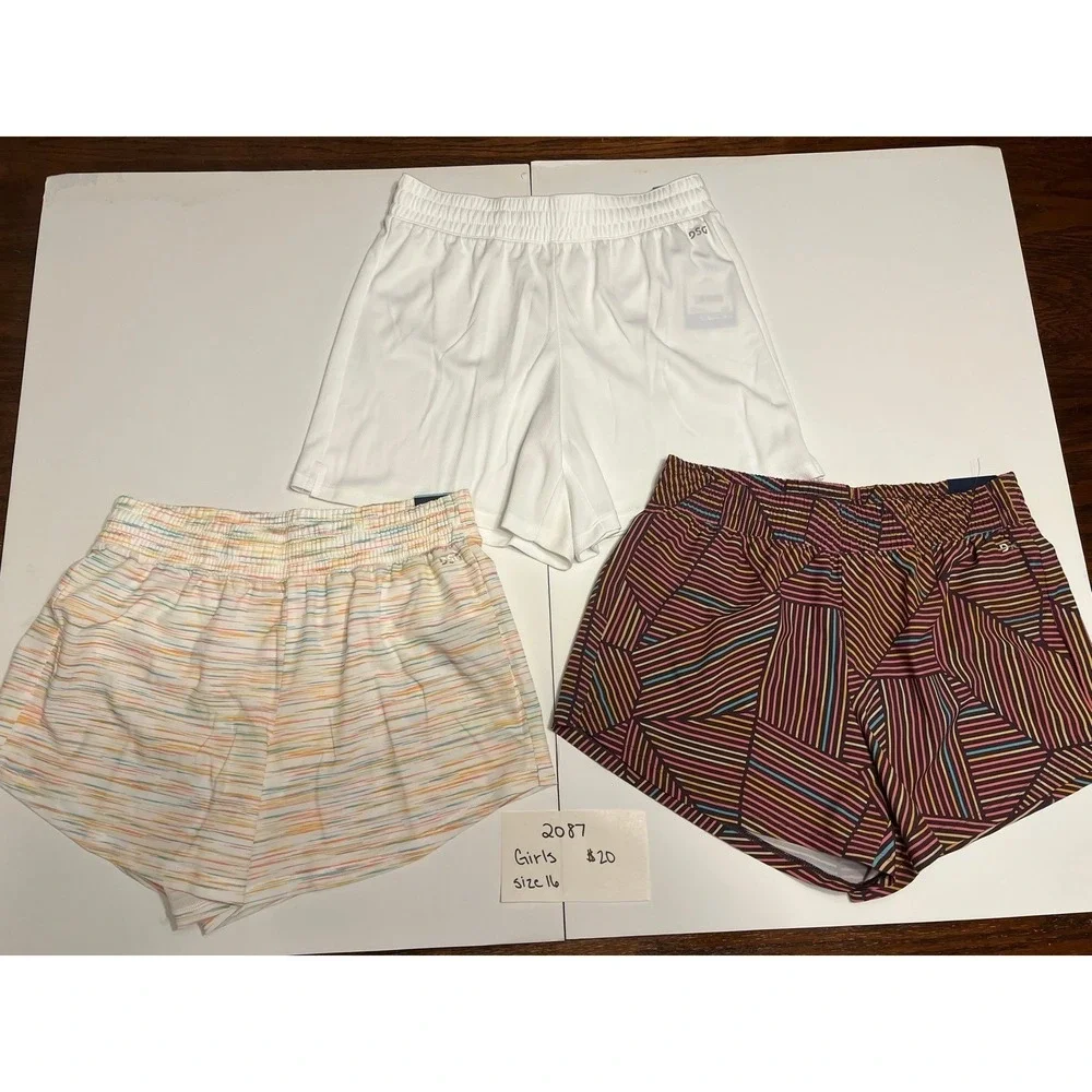 Girls size 16 shorts‎ (2087)